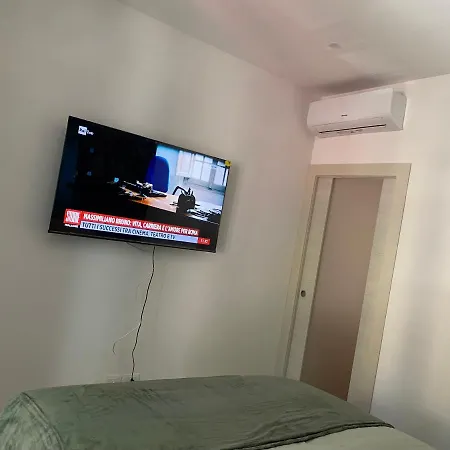 דירה San Donato Luxury Air-conditioning *
